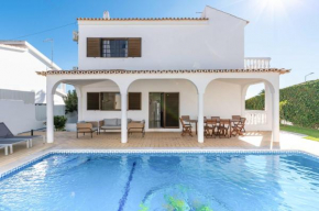 72 Fantastic and Typical House with Pool and 3m Beach